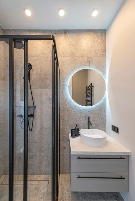 Lovely 1Bd Central Apartment By Hostlovers 考纳斯 外观 照片